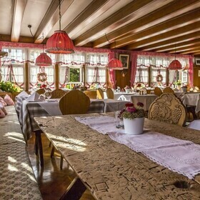 Tischgedecke im Gasthaus goldener Engel im Glottertal